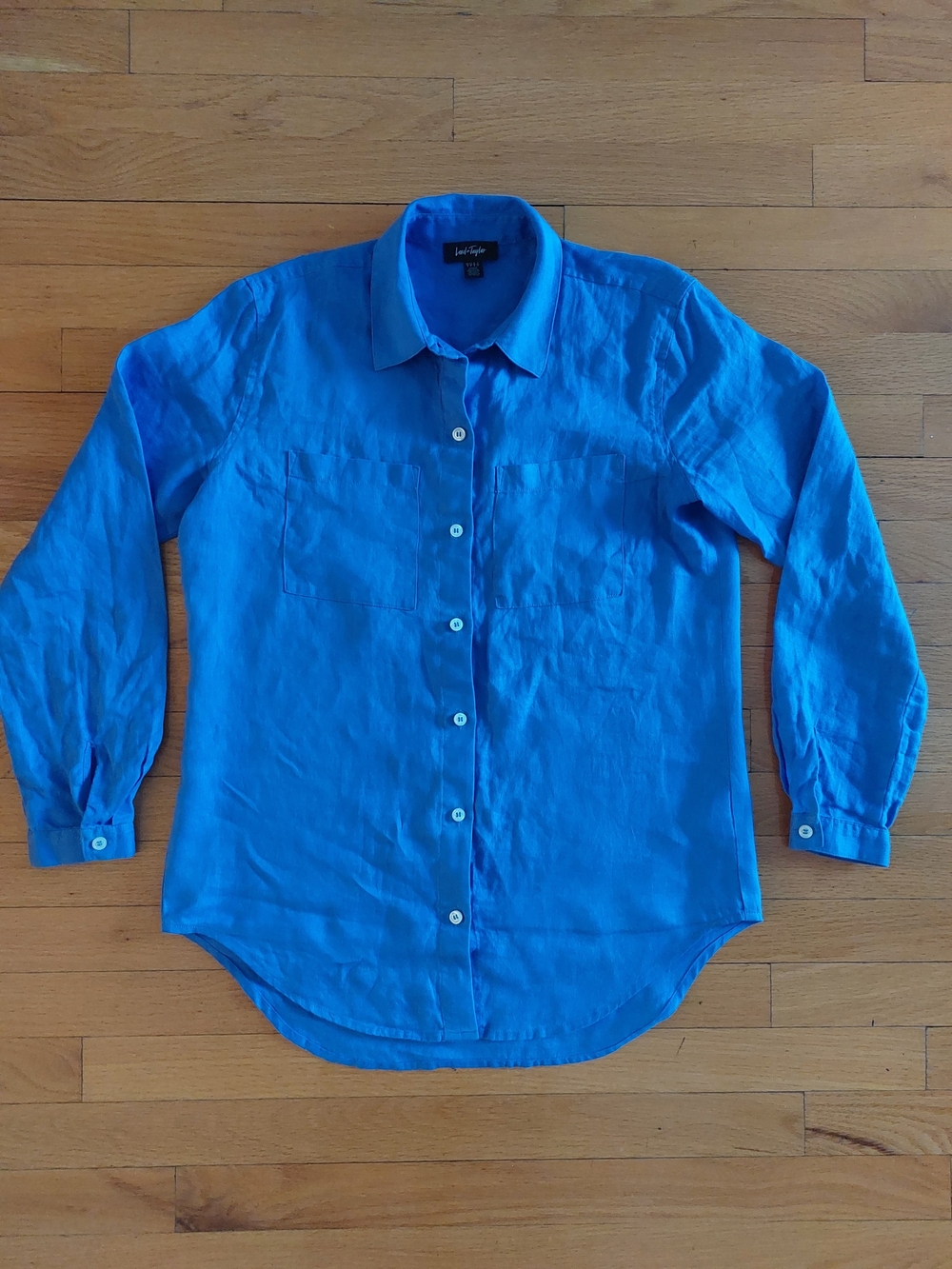 Lord & Taylor Men's Vibrant Blue Casual Button-Down Shirt 100% Linen